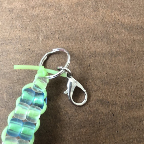 Beaded Snake key chain - Picture 3 of 3